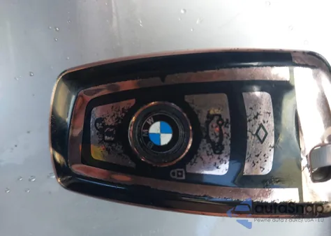 2017 BMW 320I z USA, uszkodzony, nr VIN WBA8E1G38HNU17517